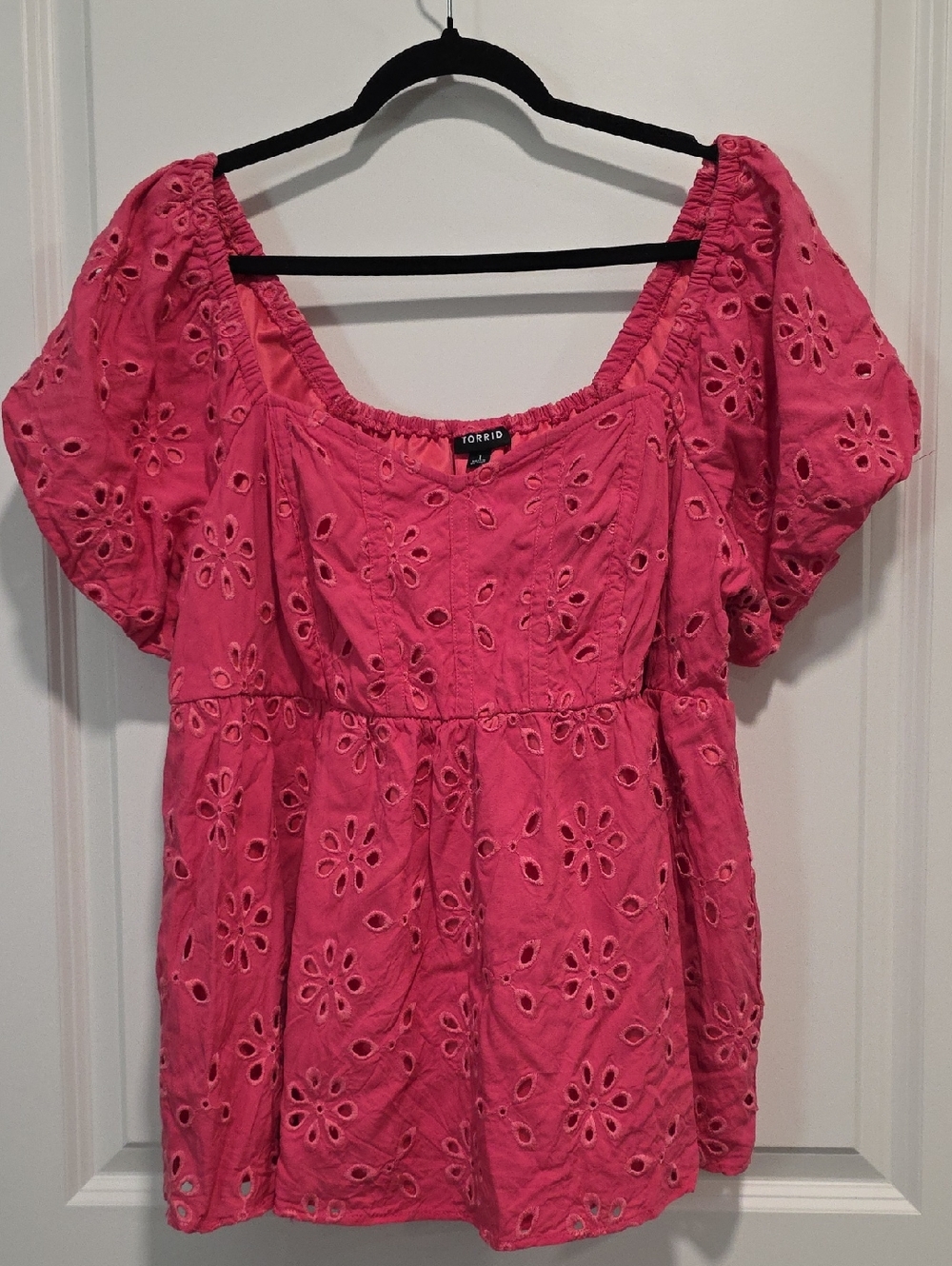 torrid Hot Pink Eyelet Puff Sleeve Square Neck Top